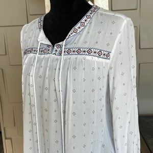 Caffe Marrahesh top shirt white blue 3/4 sleeve smock babydoll Size Medium